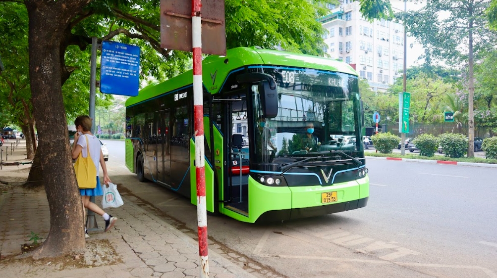  TUYẾN BU&Yacute;T ĐIỆN E08 PHỤC VỤ NGƯỜI D&Acirc;N THỦ Đ&Ocirc; TỪ H&Ocirc;M NAY 10/5/2022 ảnh 2