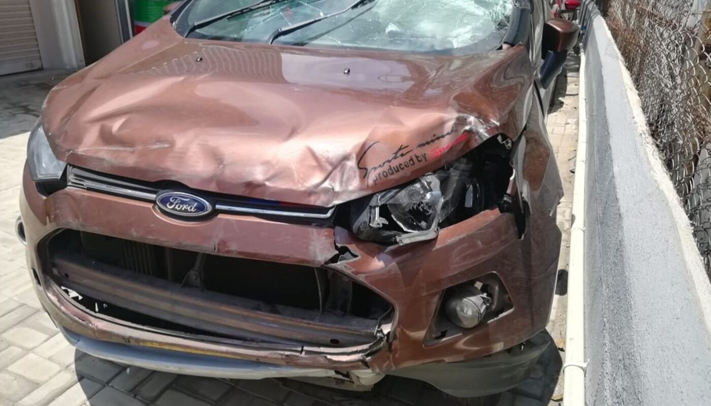 Ford EcoSport gặp tai nạn