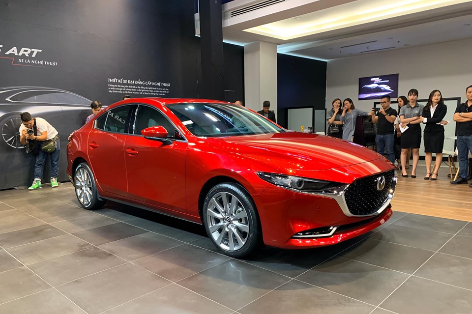 Giải thưởng Xe của năm 2020: Xe bán chạy nhất của Mazda tại Việt Nam xuất sắc lọt top