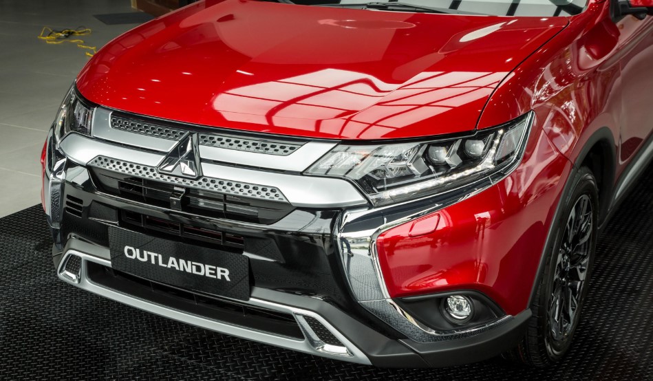 Mitsubishi Outlander 2020