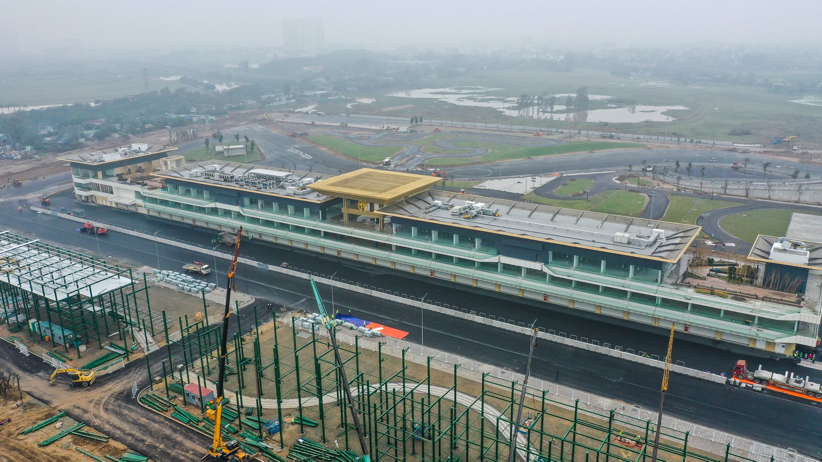 Đường đua F1 Việt Nam gấp rút xây dựng để kịp ngày tranh tài