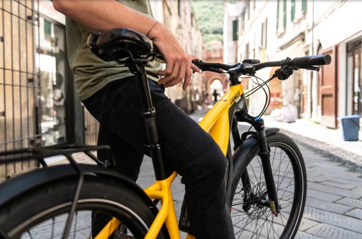 Cơ hội sở hữu siêu xe Ducati