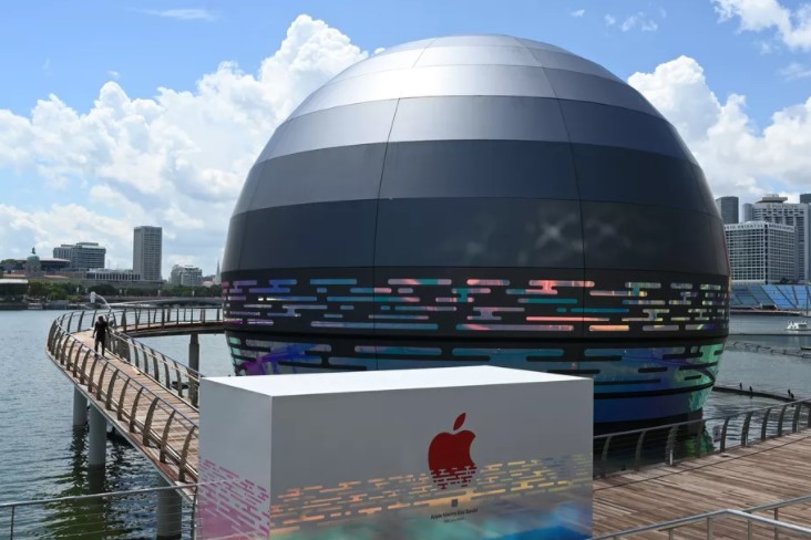 Chiêm ngưỡng Apple Store nổi trên nước đầu tiên trên thế giới