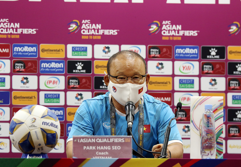 ĐT Việt Nam chốt danh sách đấu Trung Quốc: HLV Park thẳng tay loại 'người hùng Thường Châu'
