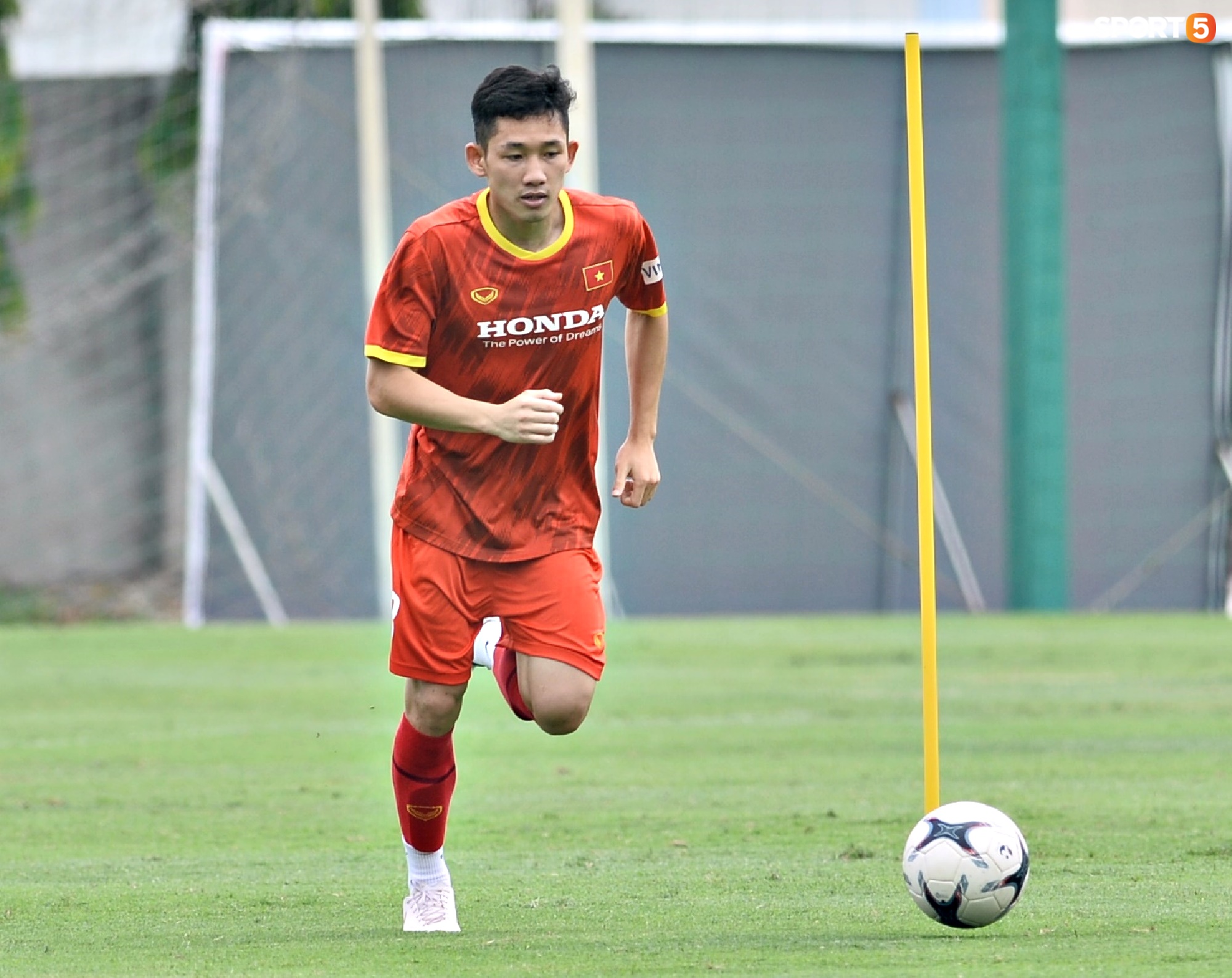 HLV Park thẳng tay loại tiền vệ hay nhất U23 Việt Nam, bổ sung 8 tân binh lên ĐTQG chuẩn bị AFF Cup