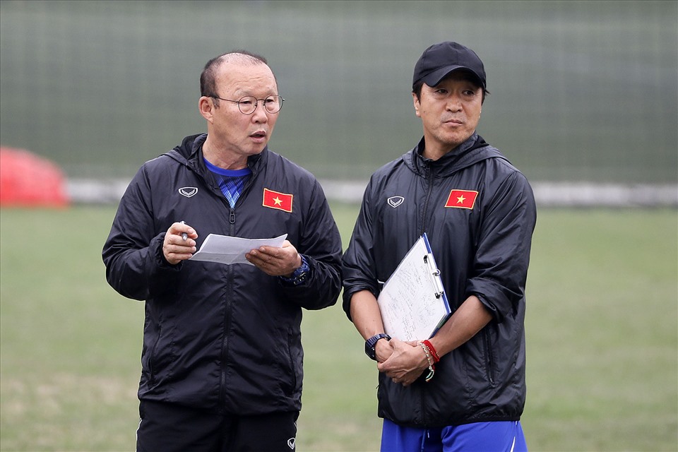 'Siêu thủ môn' châu Âu báo tin vui cho HLV Park, Đặng Văn Lâm nguy cơ phải ngồi dự bị ở ĐT Việt Nam