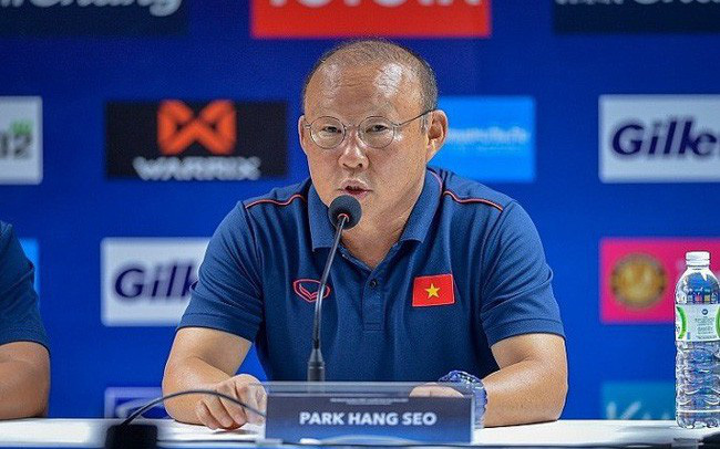 Tin bóng đá tối 22/12: HLV Park gấp rút rèn bài tủ, ĐT Việt Nam sáng cửa vào chung kết AFF Cup 2021
