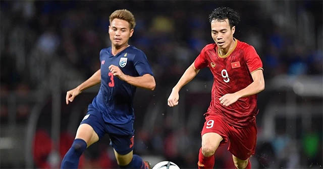 Tin bóng đá tối 26/12: ĐT Việt Nam nhận tin dữ từ FIFA; AFF ra quyết định bất ngờ với trọng tài