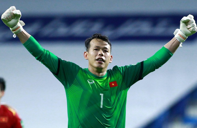 ĐT Việt Nam nhận tin dữ, HLV Park buộc phải 'hy sinh' Đặng Văn Lâm ở trận mở màn VL World Cup 2022