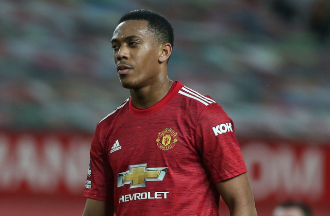 Tin b&oacute;ng đ&aacute; tối 1/9: HLV Park gạch t&ecirc;n 2 cầu thủ; ĐT Việt Nam bất ngờ 'vượt mặt' Saudi Arabia