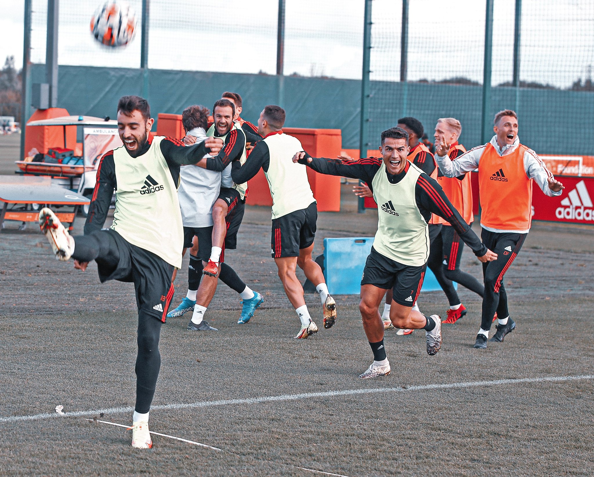 Trực tiếp b&oacute;ng đ&aacute; MU vs Everton 18h30 ng&agrave;y 2/10 - Ngoại hạng Anh: Link xem trực tiếp K+ Full HD