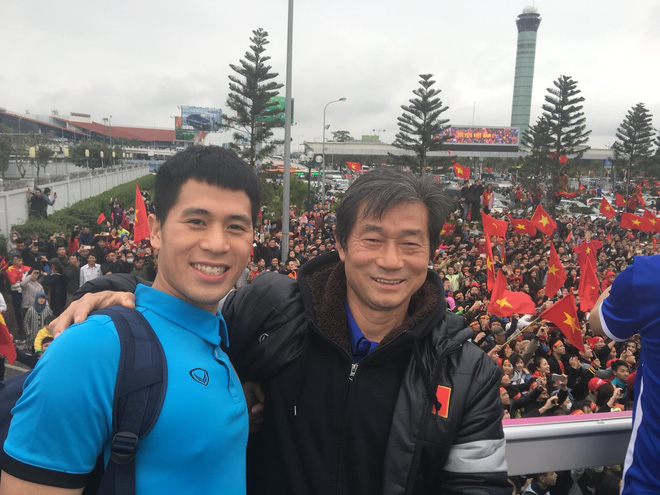 Chia tay ĐT Việt Nam tr&ograve;n 3 năm, 'người h&ugrave;ng AFF Cup' bất ngờ t&aacute;i xuất với vai tr&ograve; đặc biệt