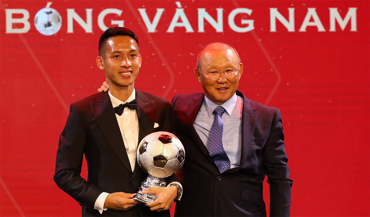 Trung Quốc 'tự bắn vào chân', 2 tay dâng chiến thắng cho ĐT Việt Nam tại Vòng loại World Cup 2022