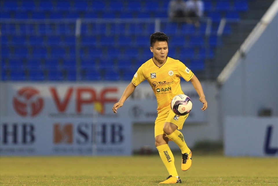 HLV Park bất ngờ nhận tin dữ, ĐT Việt Nam nguy cơ mất 'thủ môn số 1' ở vòng loại World Cup 2022