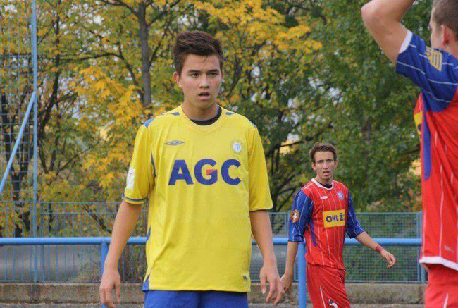 Từ bỏ cơ hội kho&aacute;c &aacute;o ĐT Việt Nam, sao Việt kiều bất ngờ tuy&ecirc;n bố giải nghệ sớm khiến NHM tiếc nuối