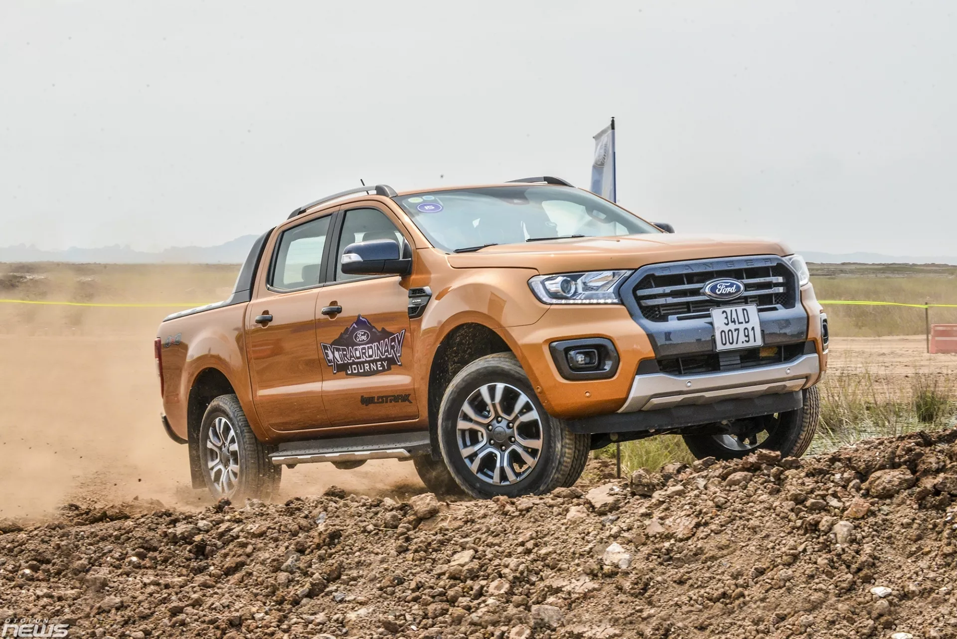 Ford Ranger giảm giá tháng 8