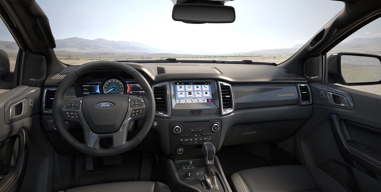khoang nội thất của xe Ford Ranger Wildtrack 2020
