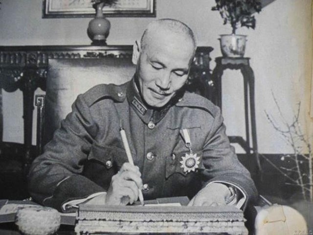 tuong-gioi-thach-1 (1)