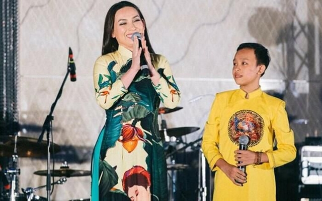 phi-nhung-ho-van-cuong-3