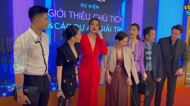 le-quyen-truong-ngoc-anh-1