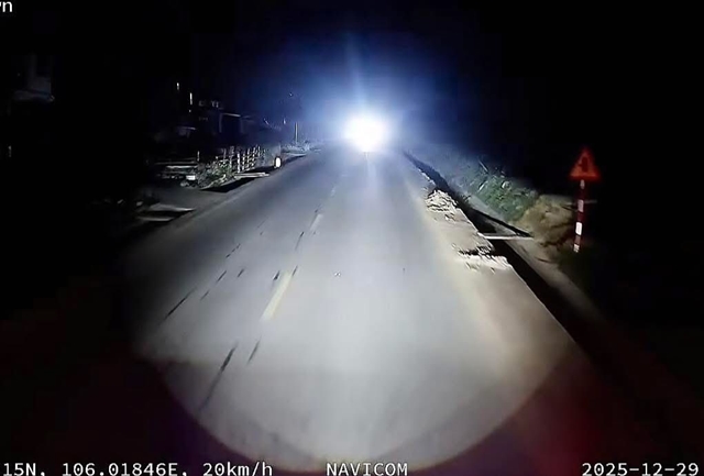 nu-tiktoker-lai-container-1