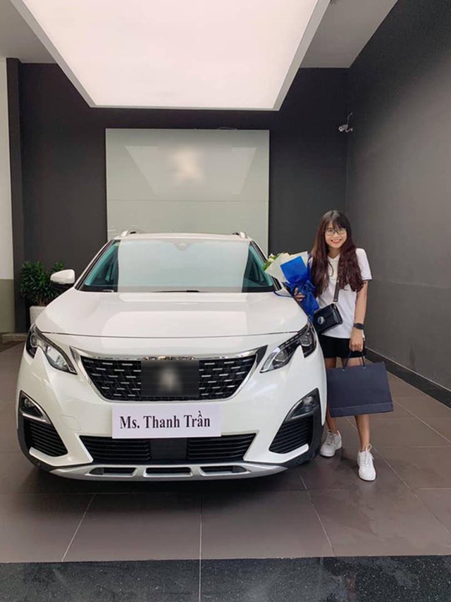 hot-girl-vuot-mat-son-tung-3