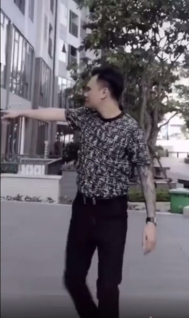 khac-viet-vu-khac-tiep-4