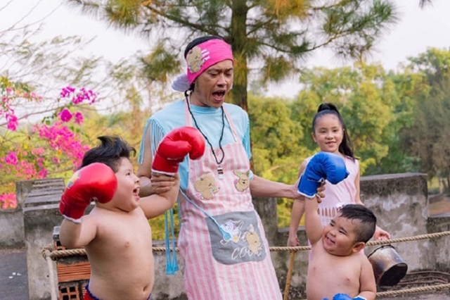 con-nuoi-hoai-linh-6