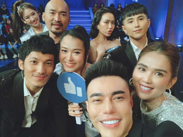 ngoc-trinh-sao-hoa-sao-kim-3