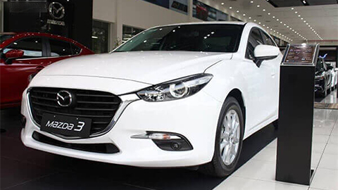 Top 5 xe b&aacute;n chạy nhất Việt Nam: Mazda 3 cho Kia Cerato, Hyundai Elantra 'h&iacute;t kh&oacute;i'