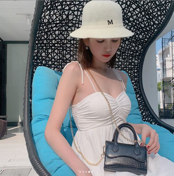 Tin hot ng&agrave;y 27/4: Ngoại h&igrave;nh tiều tụy của Ho&agrave;i Linh, Việt Hương 'nổi đi&ecirc;n' v&igrave; nghi chồng lăng nhăng