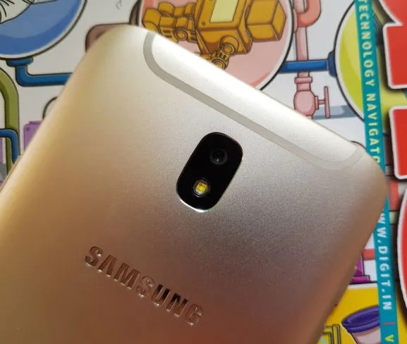 Samsung J7 Pro có chống nước không, chất lượng như thế nào?