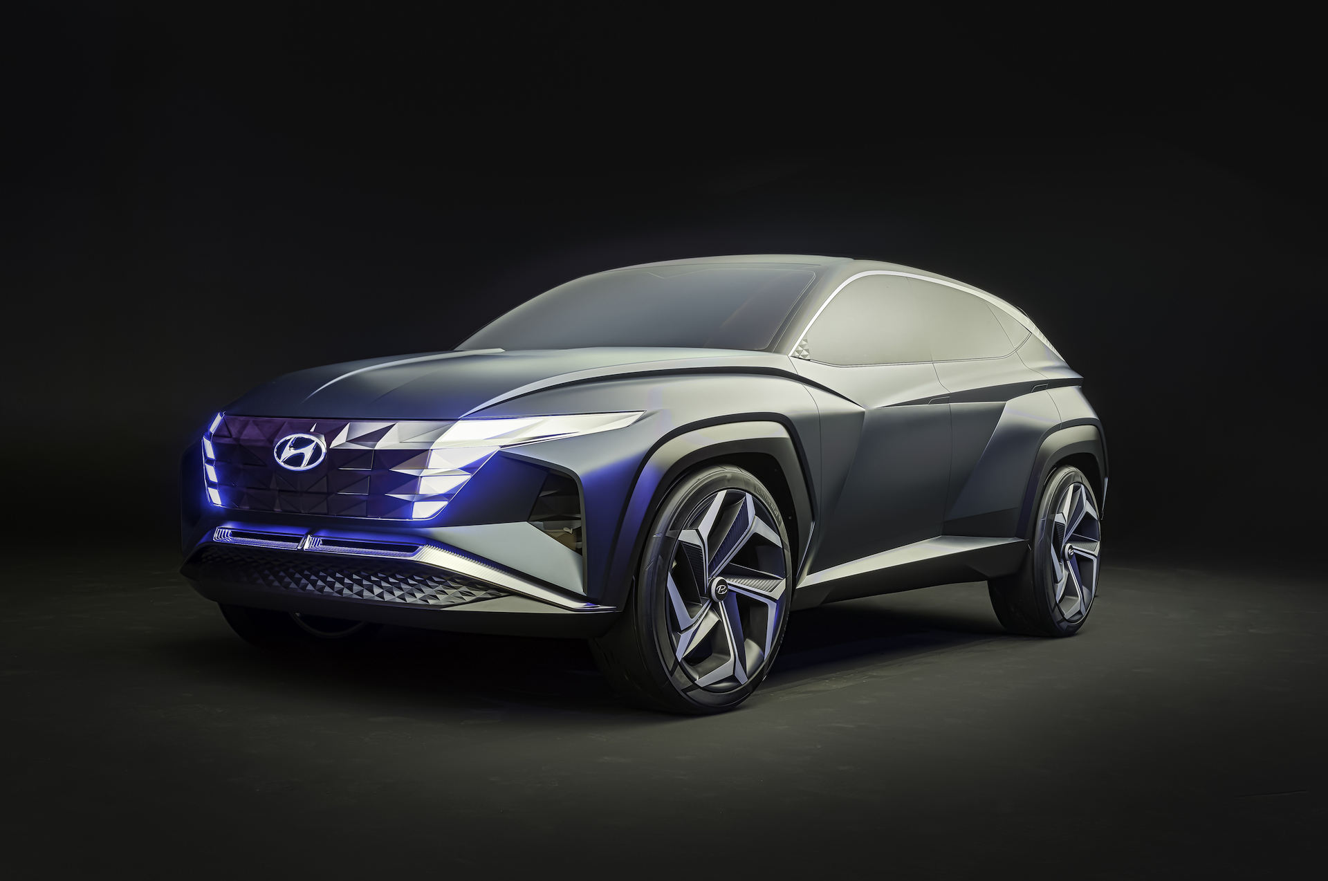 Hyundai Tucson thế hệ mới bất ngờ lộ toàn bộ thiết kế dù cuối năm mới ra mắt