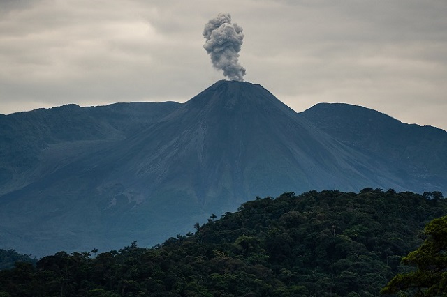 ecuador mắc bẫy trung quốc