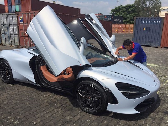 McLaren 720s