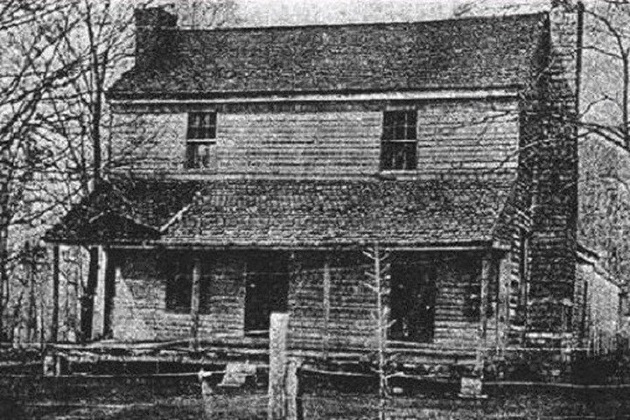 6 hồn ma &aacute;m ảnh đ&aacute;ng sợ nhất mọi thời đại