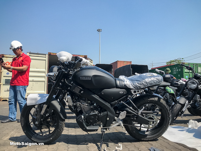 Đập Thùng Lô Hàng Yamaha Xsr 155 Vừa Cập Cảng Sáng Nay, Giá Siêu Rẻ