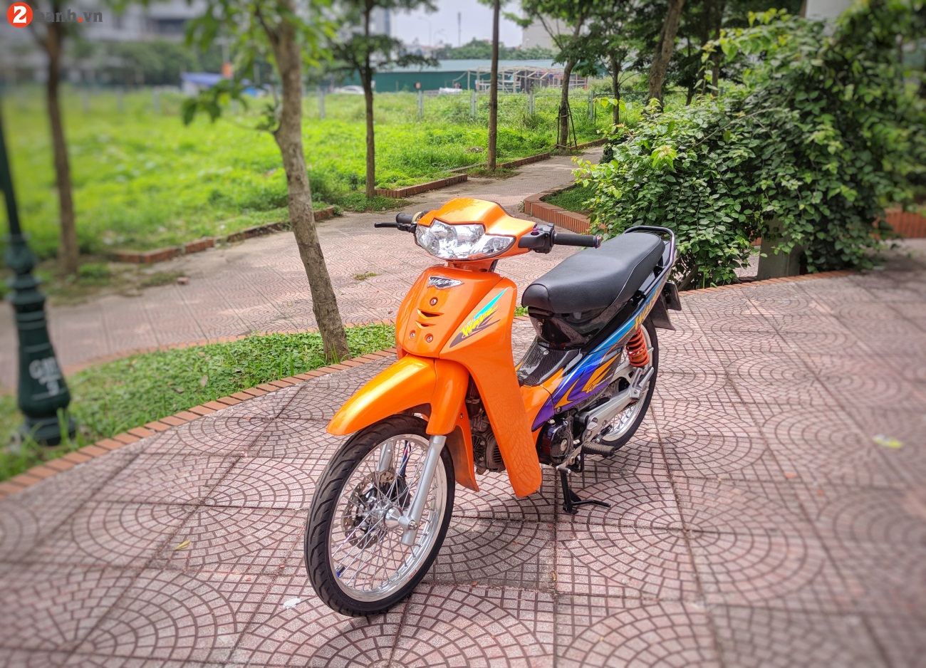 Honda Wave 110 biển tứ quý 7 độ “nóng bỏng” với tông màu cam