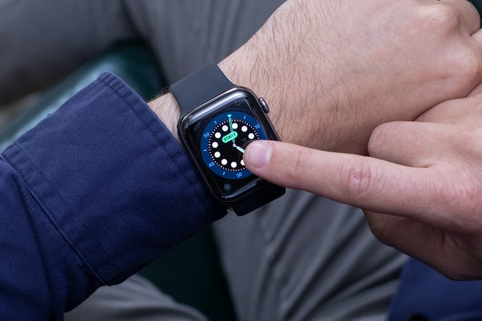 why-does-my-apple-watch-keep-locking-how-to-fix-it-lupon-gov-ph