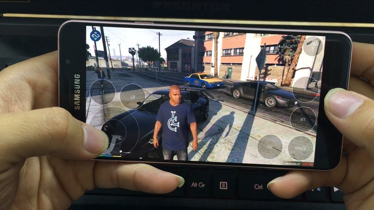 Hãy tận hưởng thế giới của Grand Theft Auto 5 trên điện thoại của bạn với GTA5 Android. Đắm mình trong những phi vụ đầy thử thách và trải nghiệm những pha đua xe đầy kịch tính. Bạn sẽ không thể rời mắt khỏi những khoảnh khắc đặc sắc trong game này.