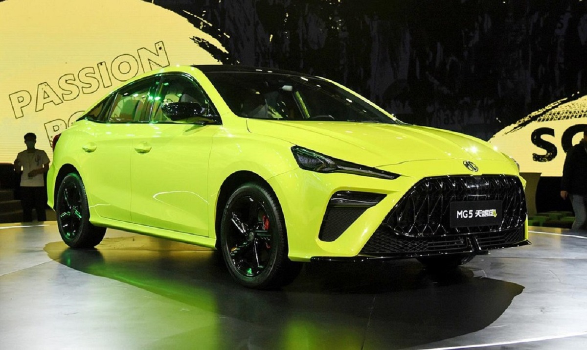 MG5 2022 bất ngờ có thêm bản thể thao đẹp hút mắt, hé lộ loạt trang bị ...