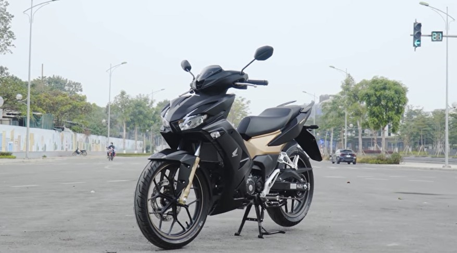 Giá xe Honda Winner X 2022 lao dốc, giảm mạnh khiến các tín đồ côn tay Việt  nô nức đặt mua