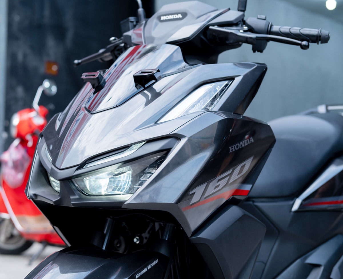 Honda sắp ra mắt Air Blade thế hệ mới 2023 lột xác với thiết kế táo bạo  sức mạnh lấn át SH 150i