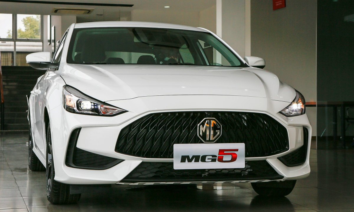 Tại sao MG5 STD mới bán tại Việt Nam có giá chỉ 515 triệu đồng - rẻ hơn ...