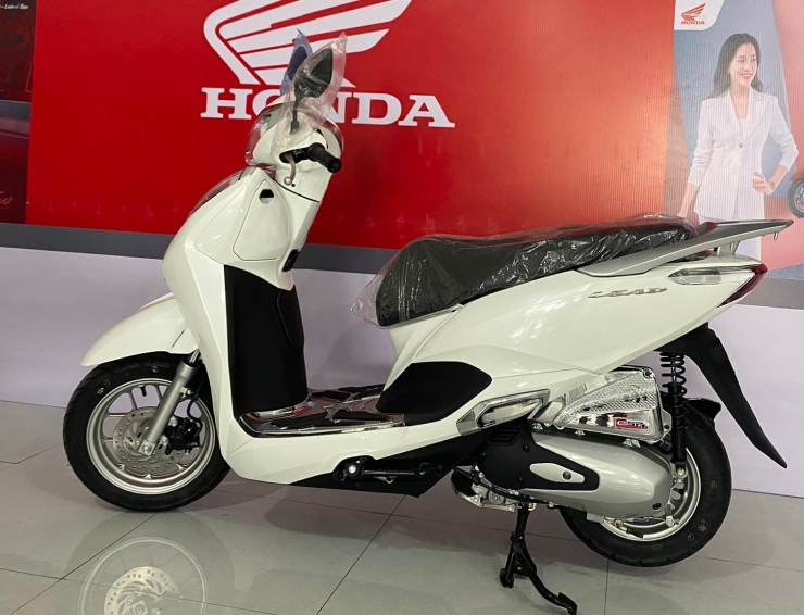 Trải nghiệm chi tiết Honda LEAD 2022  Đầy nâng cấp cốp vẫn đựng cả thế  giới Autodailyvn  YouTube