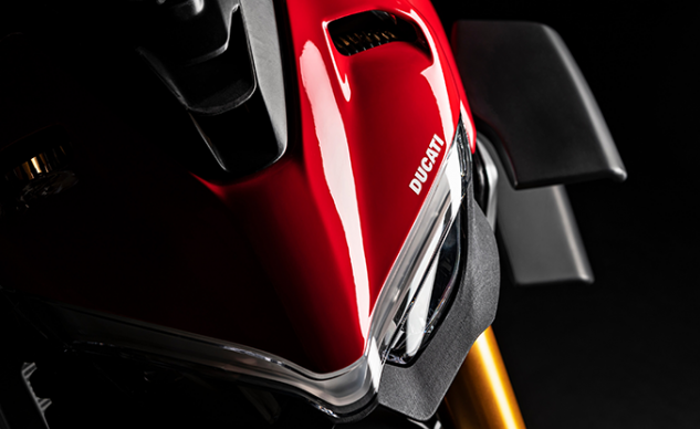 ‘God of war’ Ducati Streetfighter V4 SP launched with ravishing design, super terrible engine