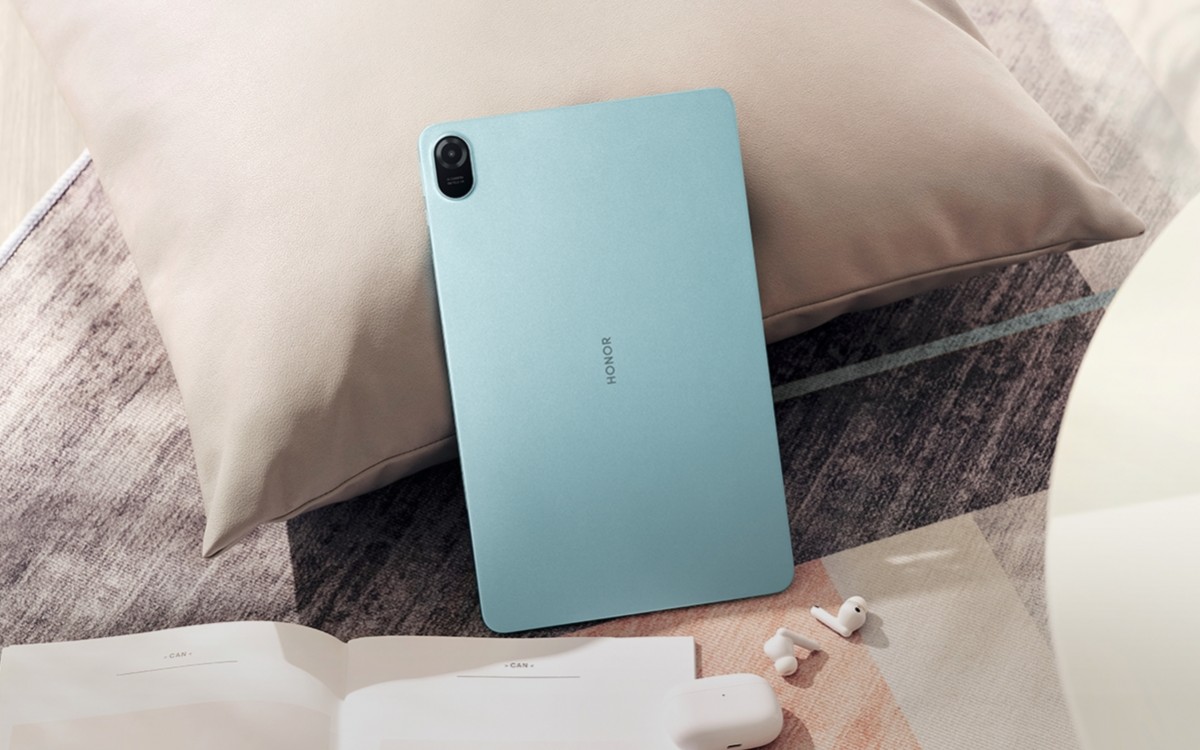 Cheap competitor of 12.9-inch iPad Pro revealed, same price as Nokia T20, design catches Vietnamese customers’ hearts