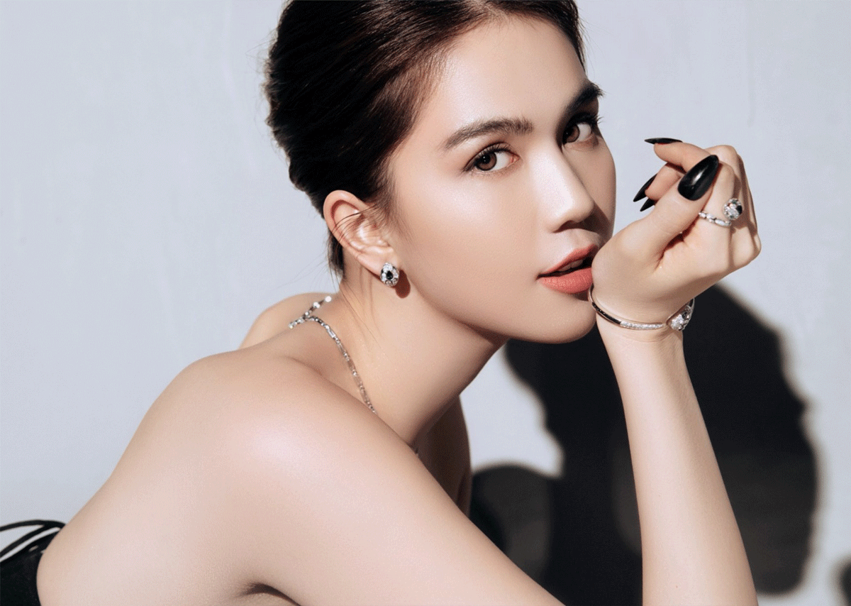 Ngoc trinh instagram