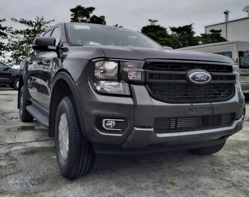 Ford Ranger 2023 ra mắt trong tháng 8 này, sẵn sàng gây bão với giá bán hấp dẫn và trang bị ấn tượng