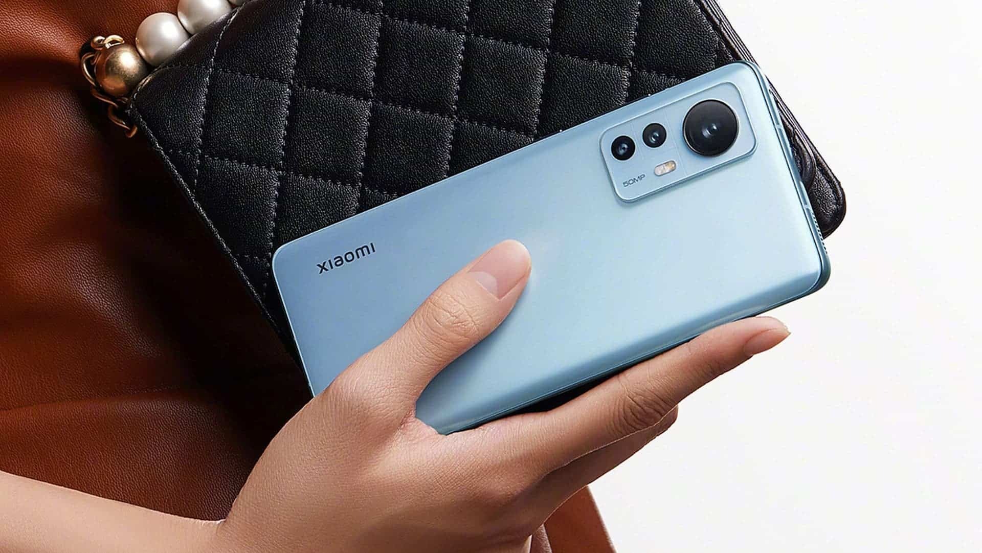 Xiaomi 12 dropped ‘extremely’ in August 2022, reaching 16 million, ‘destroying’ iPhone 12 and Galaxy S22